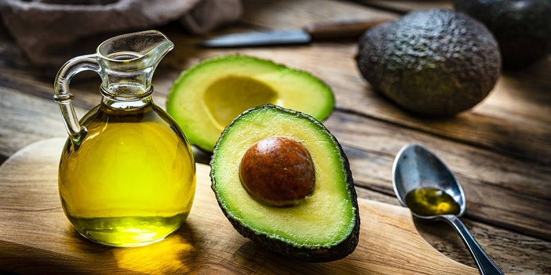 What are avocado oil nutritional composition and health advantages